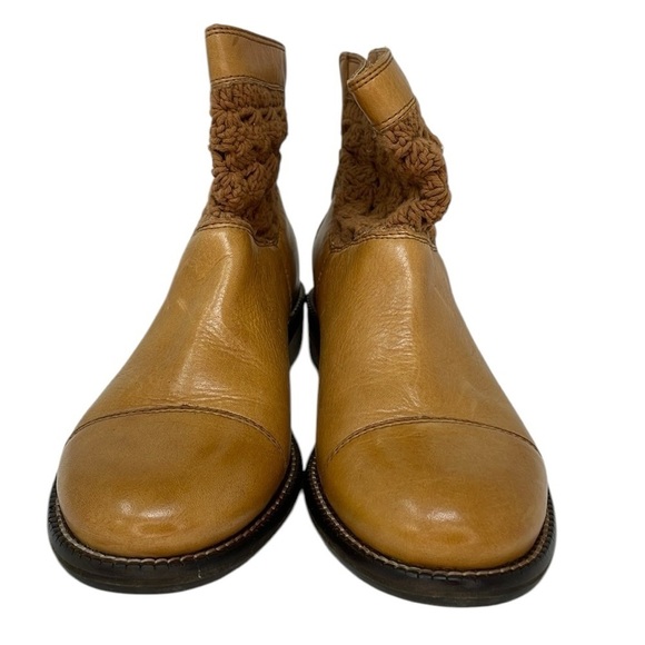 Anthropologie Latigo Tan Leather women’s ankle boots crotchet top size 6 - Picture 2 of 10